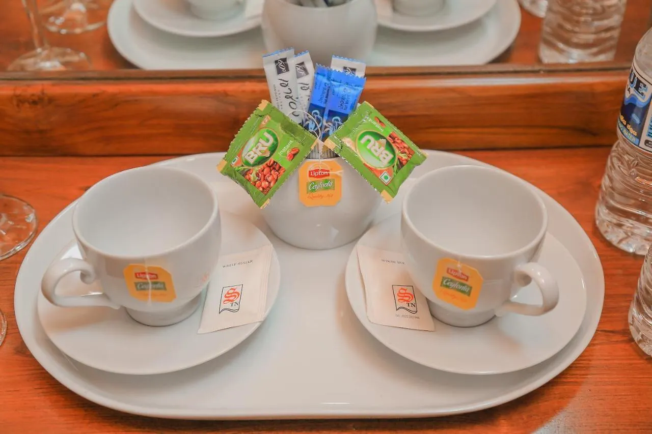 Royal Guest Hotel Inn Nuwara Eliya