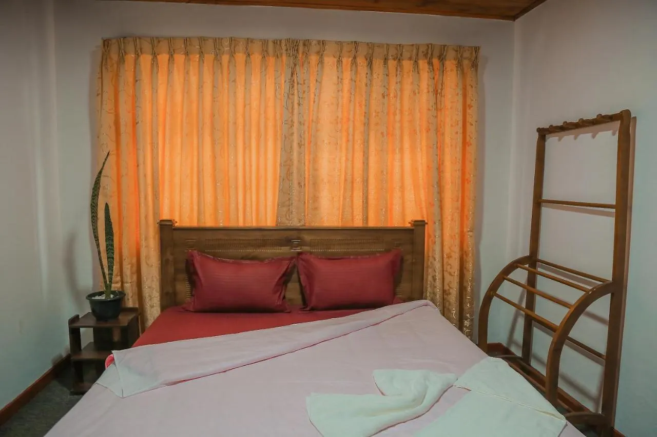 Royal Guest Hotel Inn Нувара-Элия 0*,  Шри-Ланка